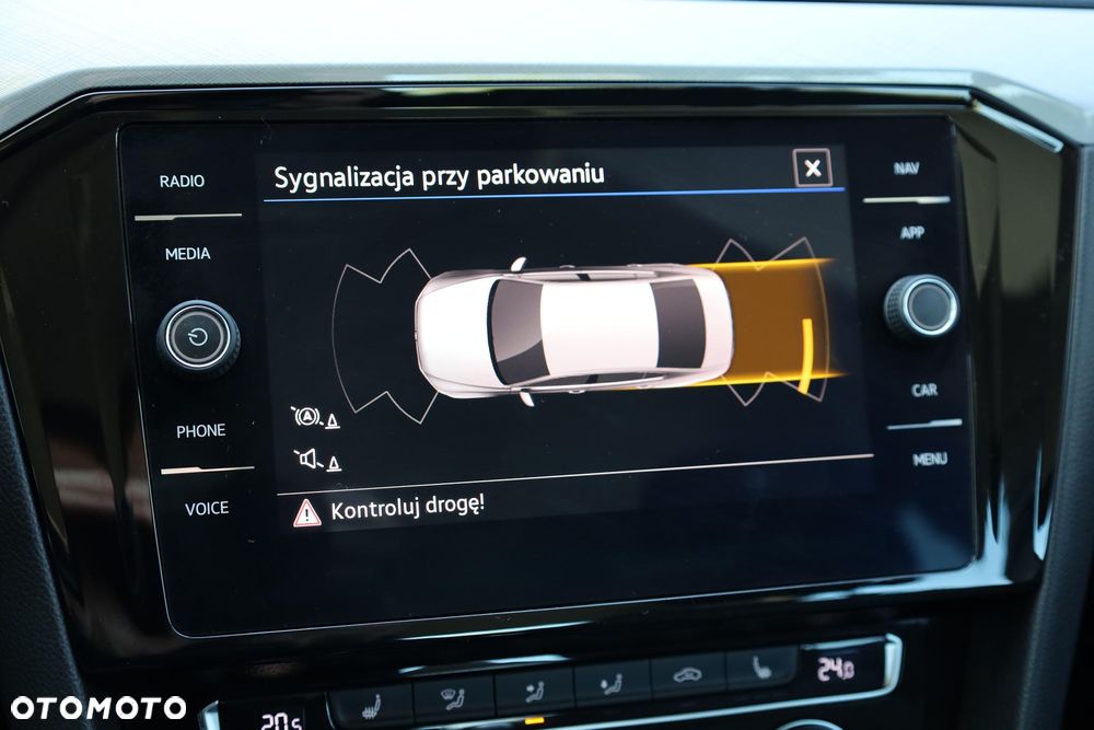 Volkswagen Passat 2.0 TDI EVO Business DSG - 27