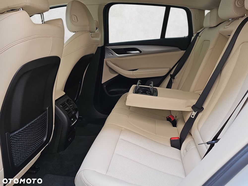 BMW X4 - 19