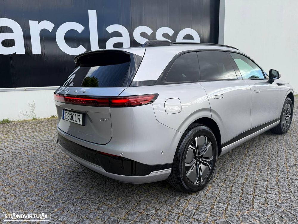 Xpeng G9 98 kWh Long Range + Pack Premium - 22