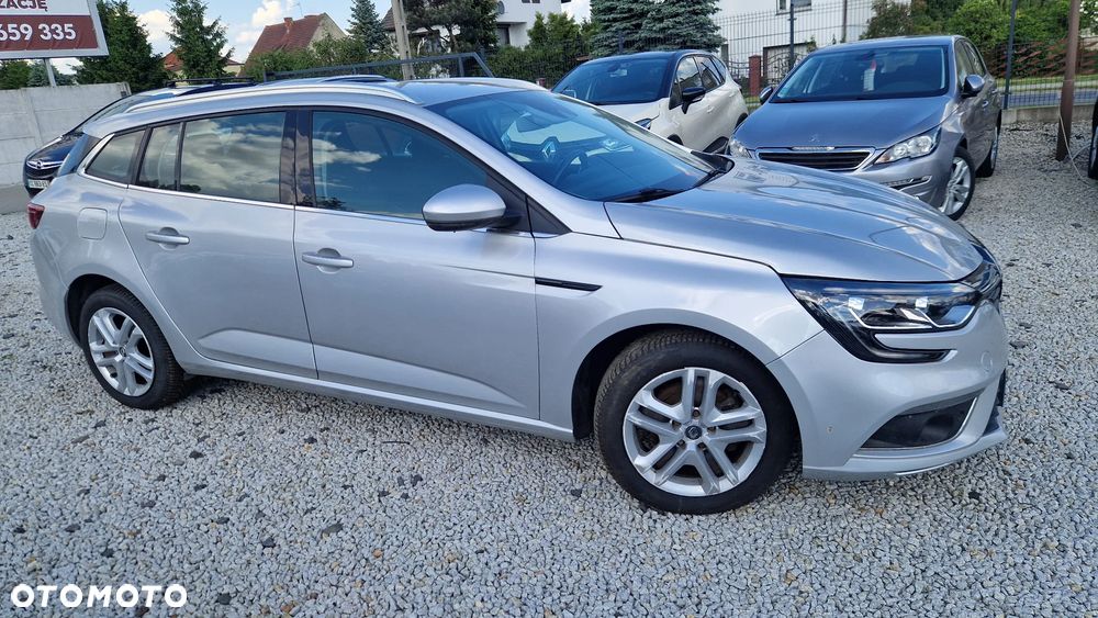 Renault Megane 1.5 dCi Limited EDC - 4