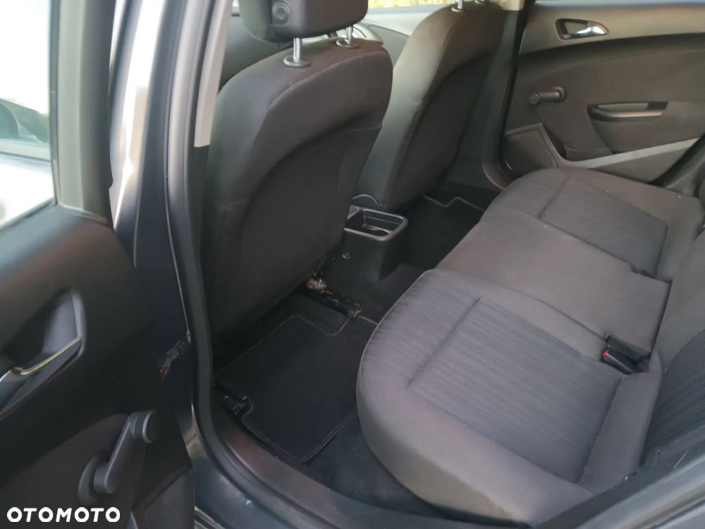 Opel Astra 2014 photo 5