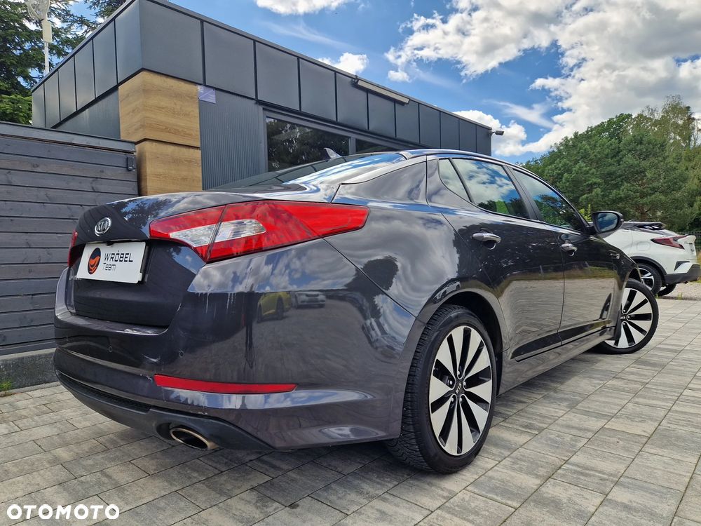 Kia Optima 2.0 XL - 7
