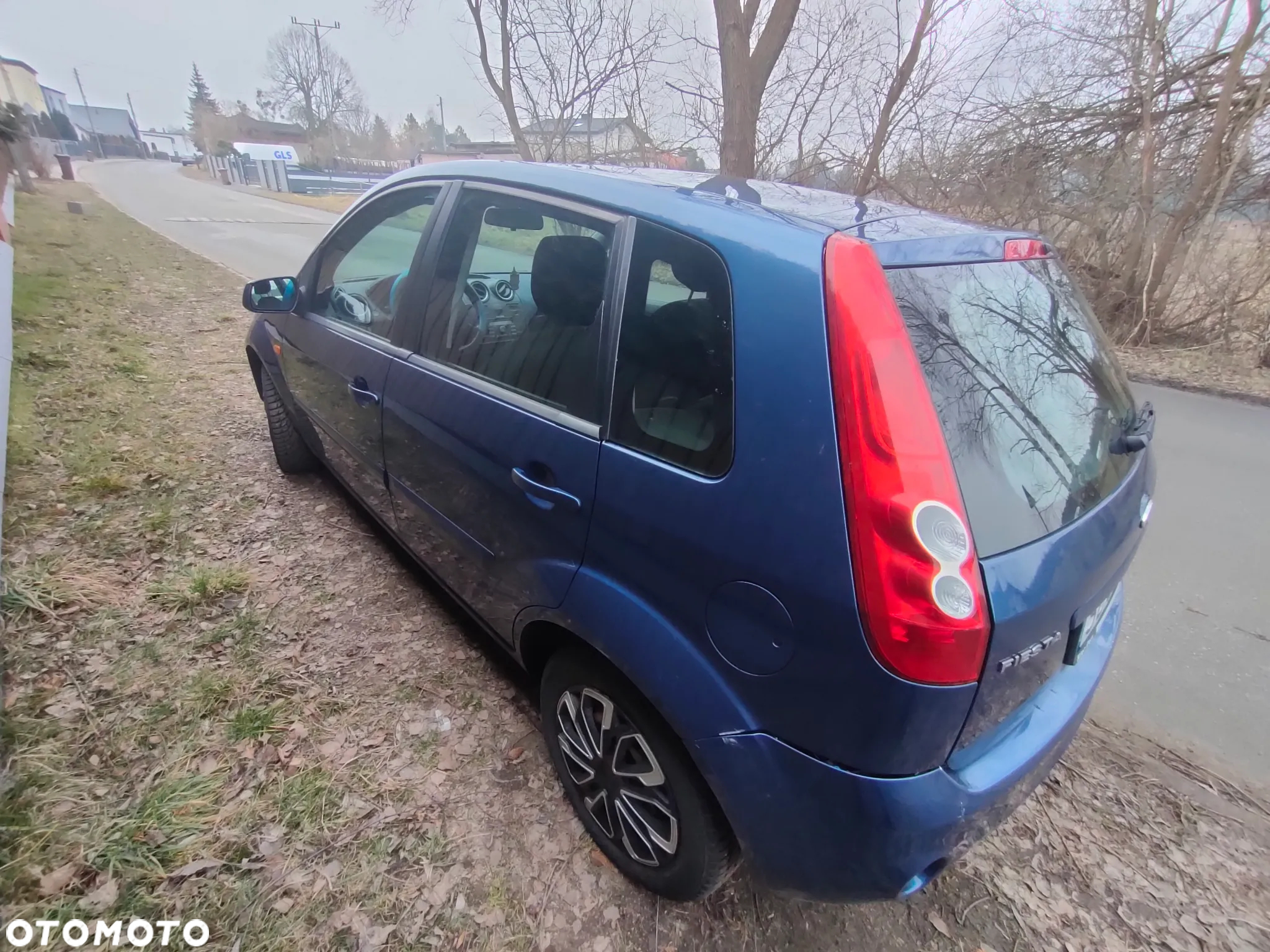 Ford Fiesta 1.4 Ambiente - 5
