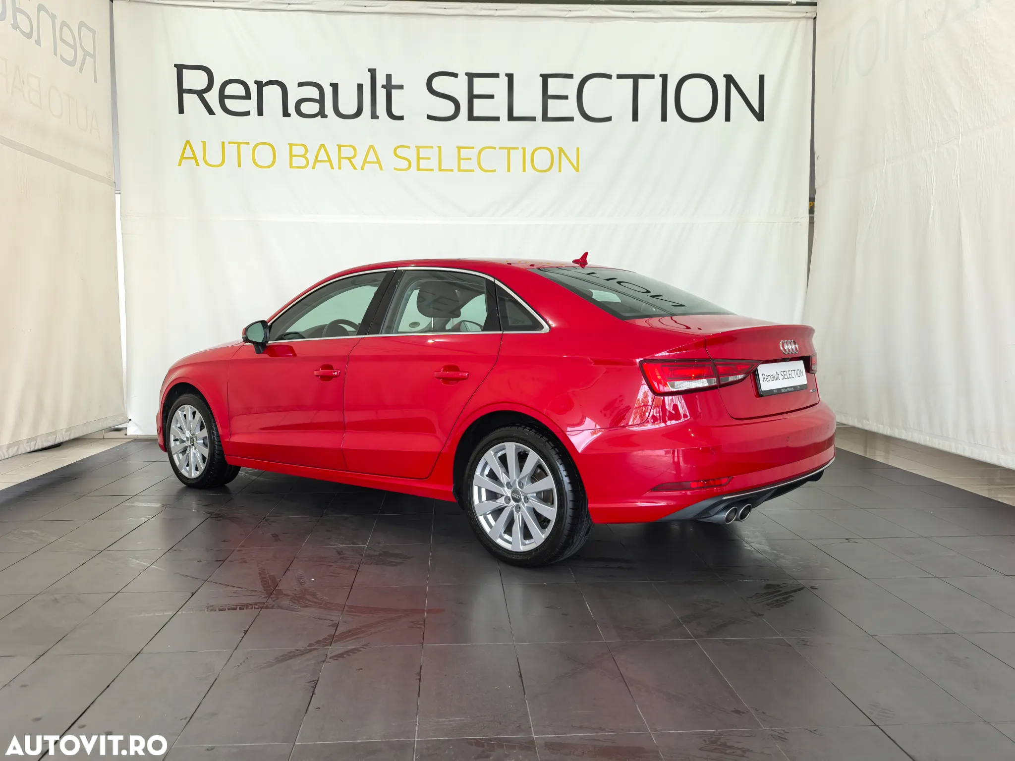 Audi A3 2.0 40 TFSI S tronic quattro Design - 4