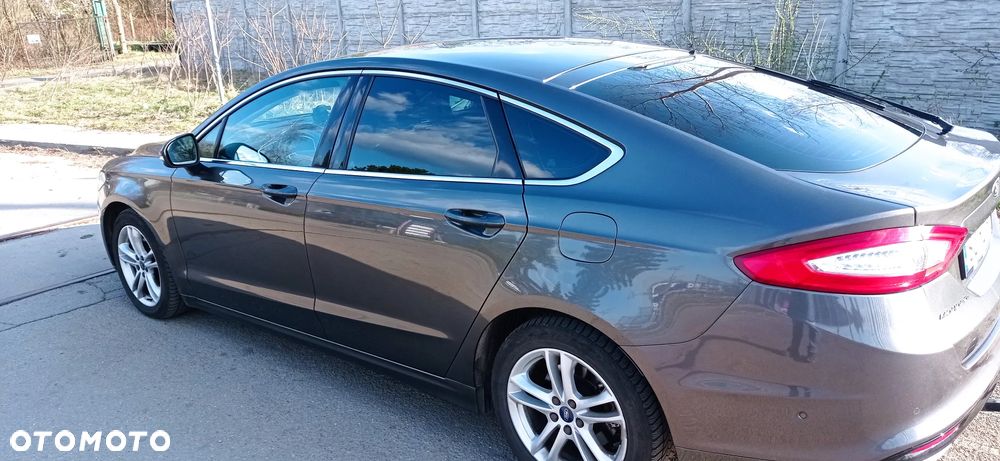 Ford Mondeo 2.0 TDCi Titanium PowerShift - 3