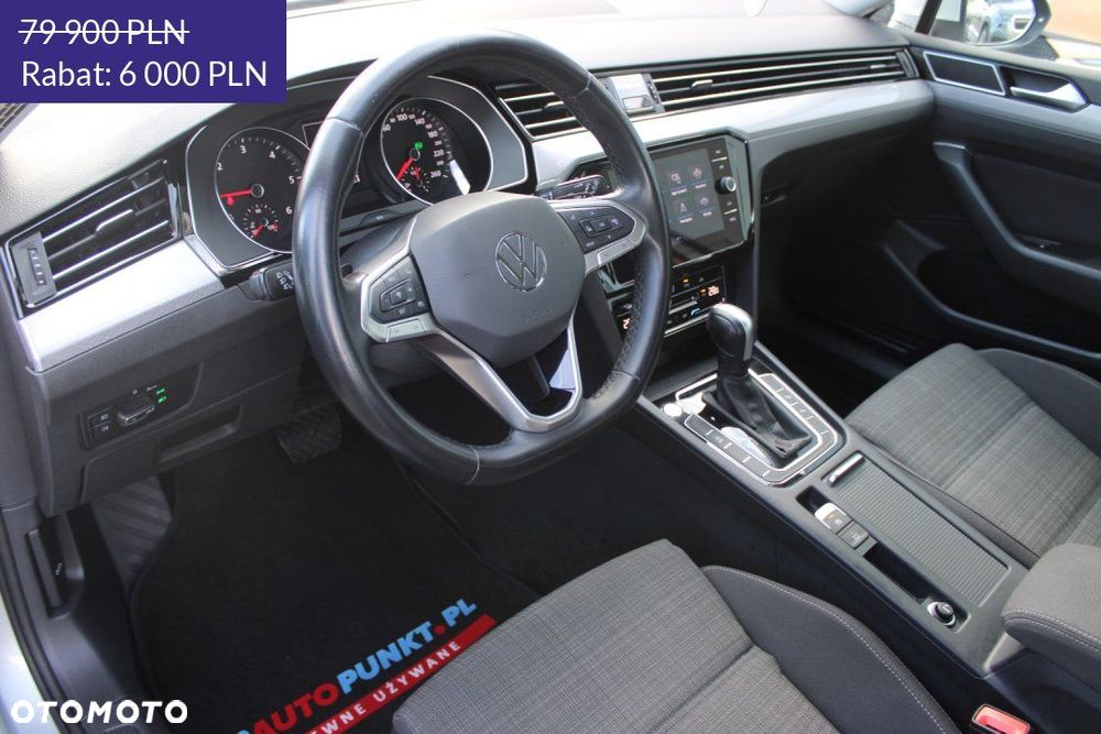 Volkswagen Passat - 15