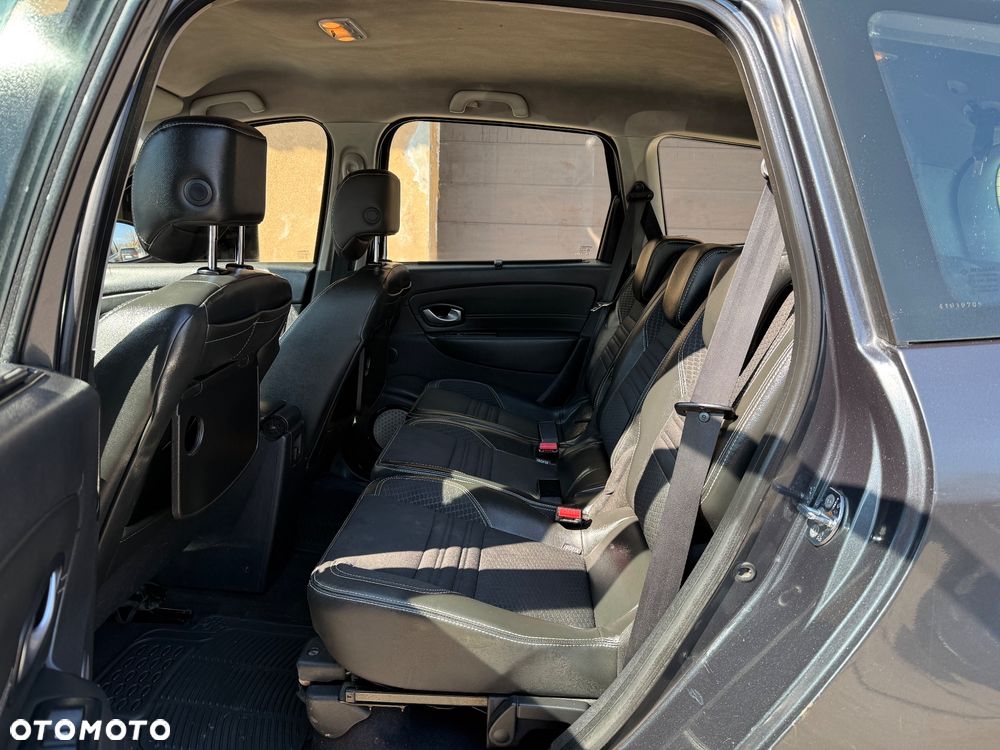 Renault Grand Scenic - 4