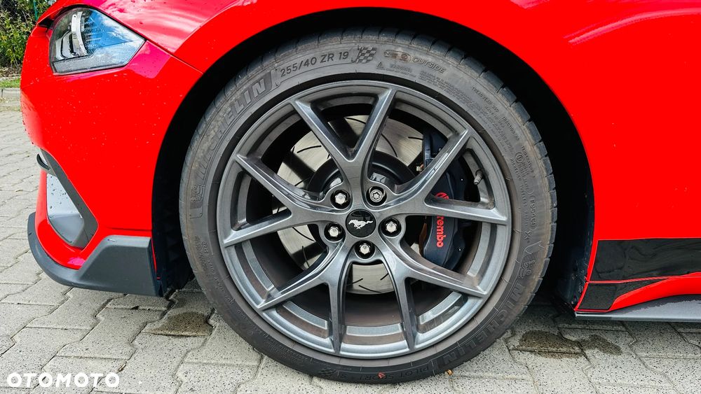 Ford Mustang - 9