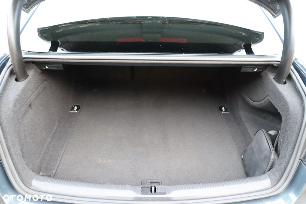 Audi A5 Coupé 2.0 TDI ultra - 9