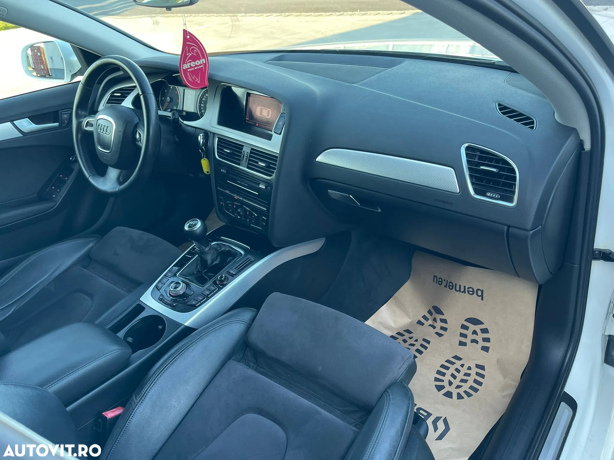 Audi A4 Avant 2.0 TDI DPF S line Sportpaket (plus) - 12