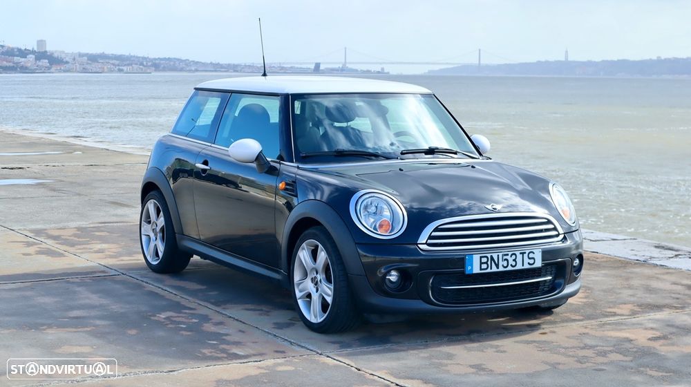 MINI 3 Portas Cooper D - 4