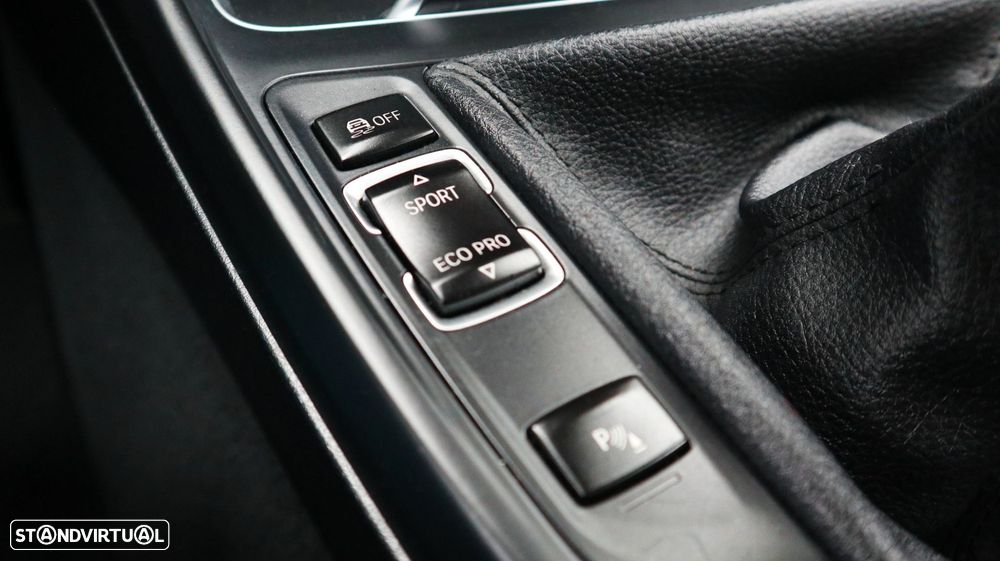 BMW 116 d EDynamics Advantage - 27