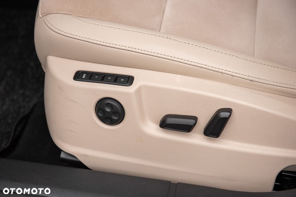 Skoda Superb 2.0 TSI DSG Exclusive - 18