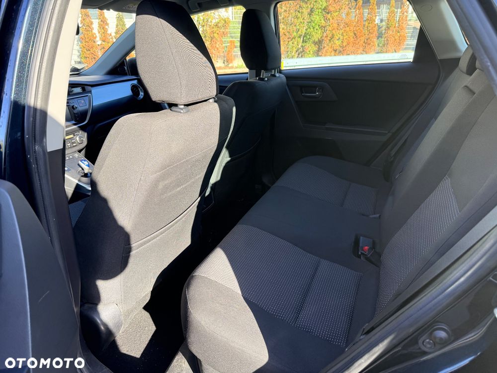 Toyota Auris - 24