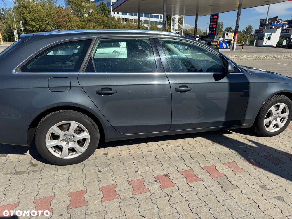 Audi A4 Avant - 5