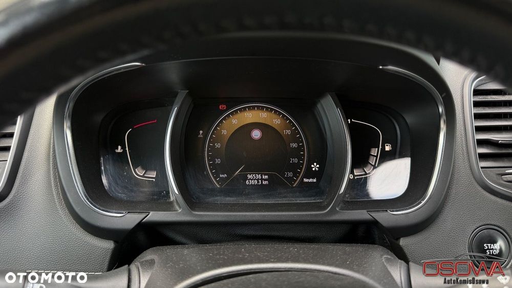 Renault Grand Scenic - 25