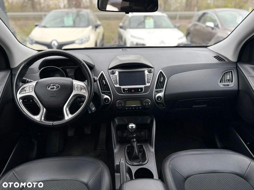 Hyundai ix35 1.6 2WD blue Style - 12