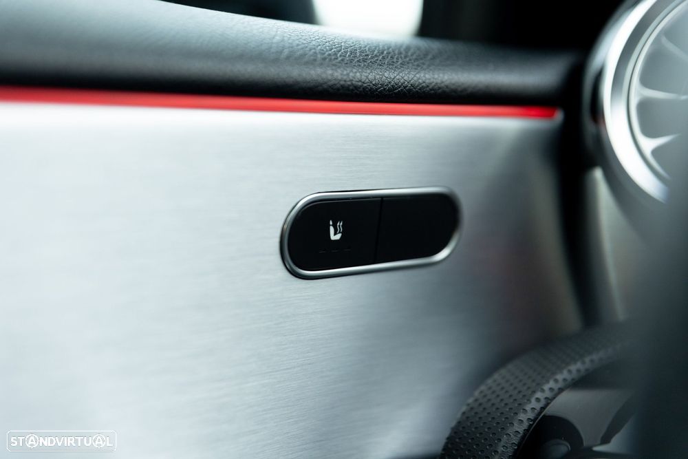 Mercedes-Benz A 180 d AMG Line Aut. - 53