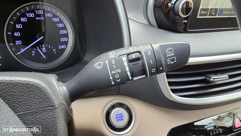 Hyundai Tucson 1.6 CRDi Premium+Pack Pele - 19