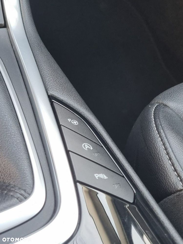 Ford S-Max 2.0 TDCi Titanium - 17