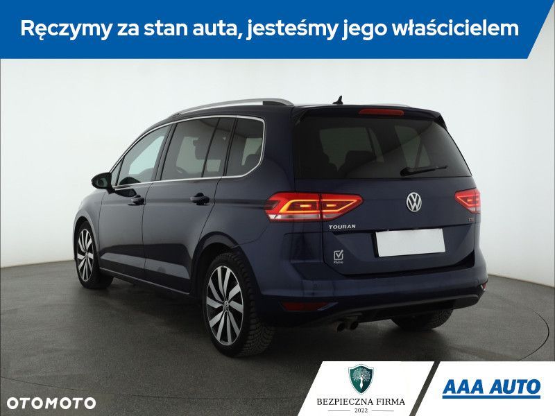 Volkswagen Touran - 6