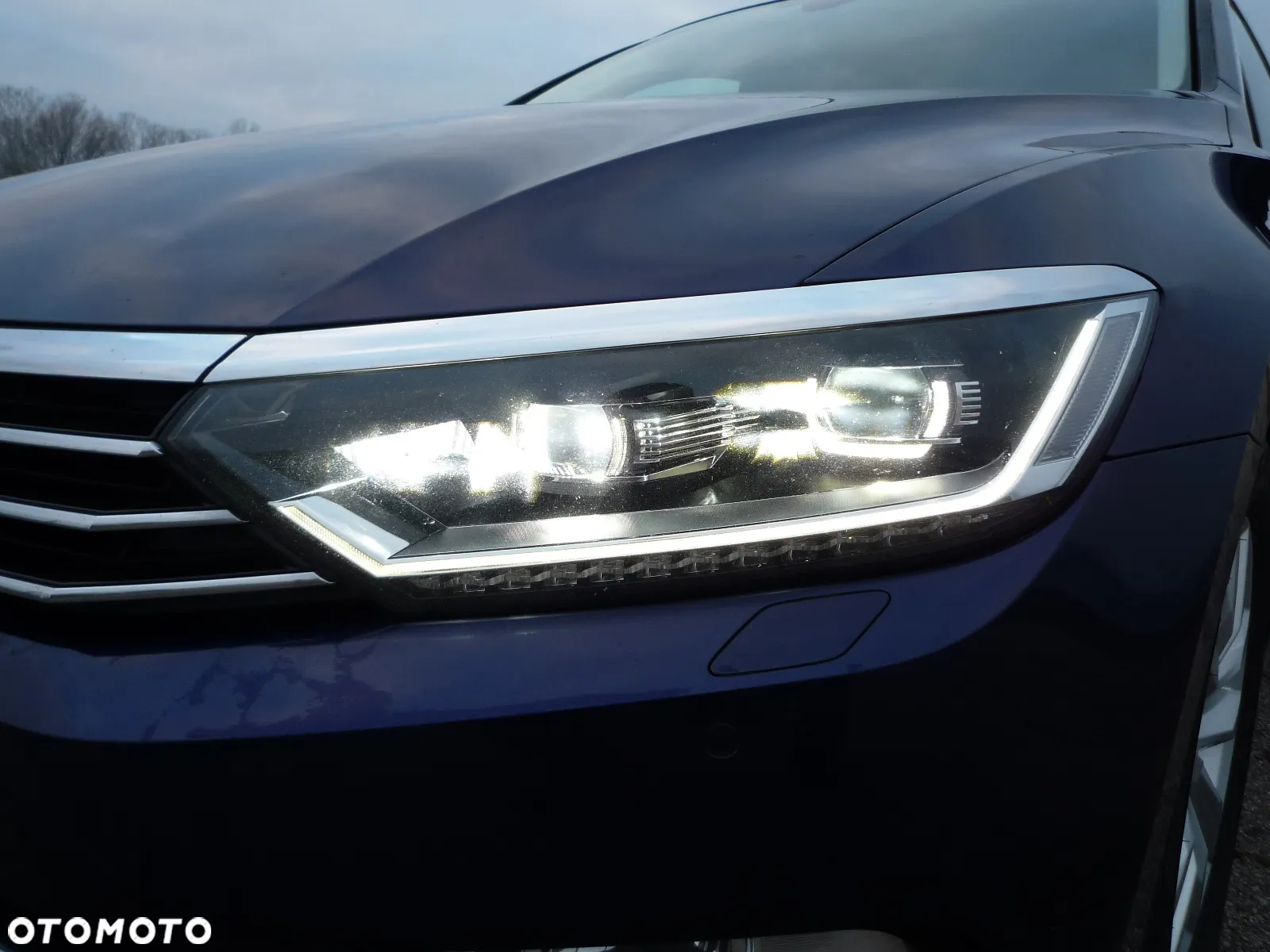 Volkswagen Passat 2.0 TDI BMT Trendline - 18