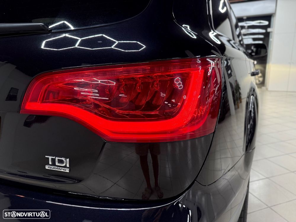 Audi Q7 3.0 V6 TDi quattro Tiptronic - 10