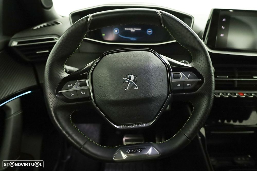 Peugeot e-2008 50 kWh GT - 16