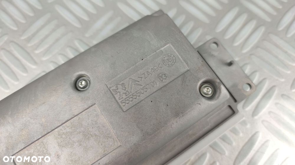 5555505701 wyświetlacz ekran radia nawigacji monitor PEUGEOT 407 LIFT FL EU - 5