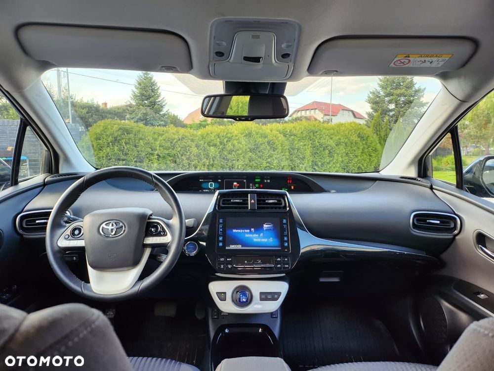 Toyota Prius 1.8 Hybrid Executive - 9