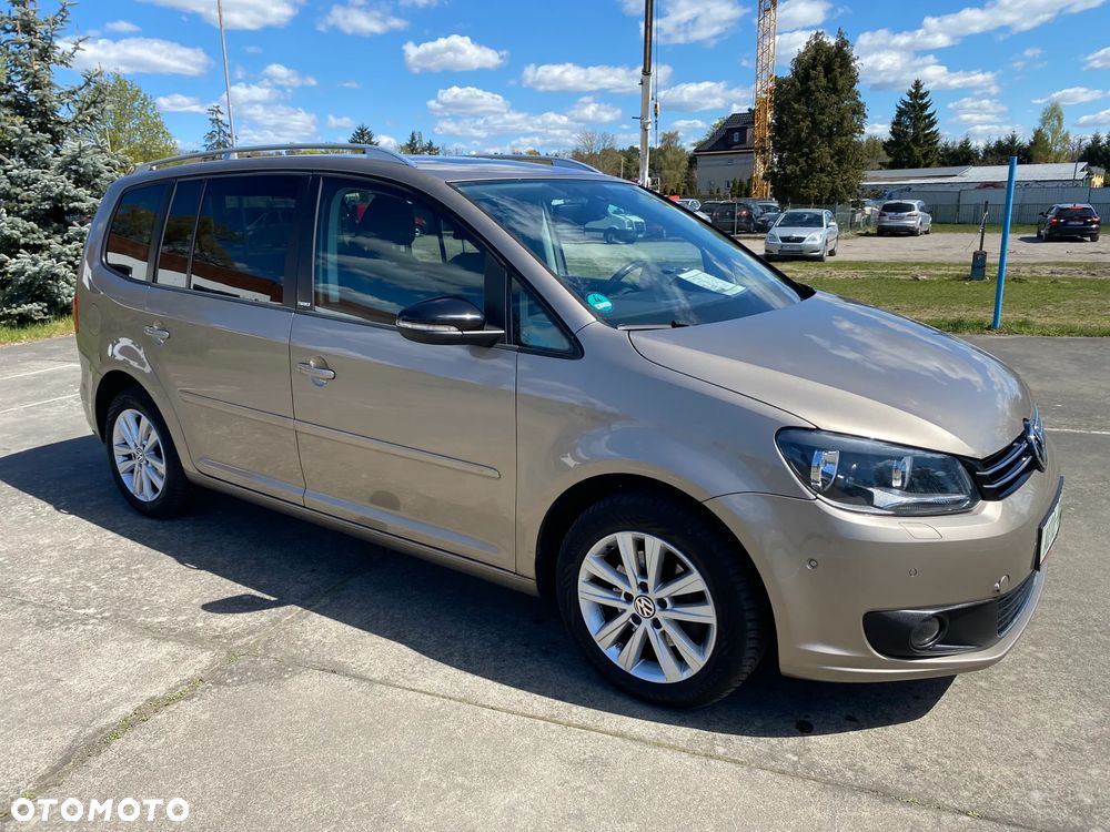 Volkswagen Touran 1.4 TSI STYLE - 8