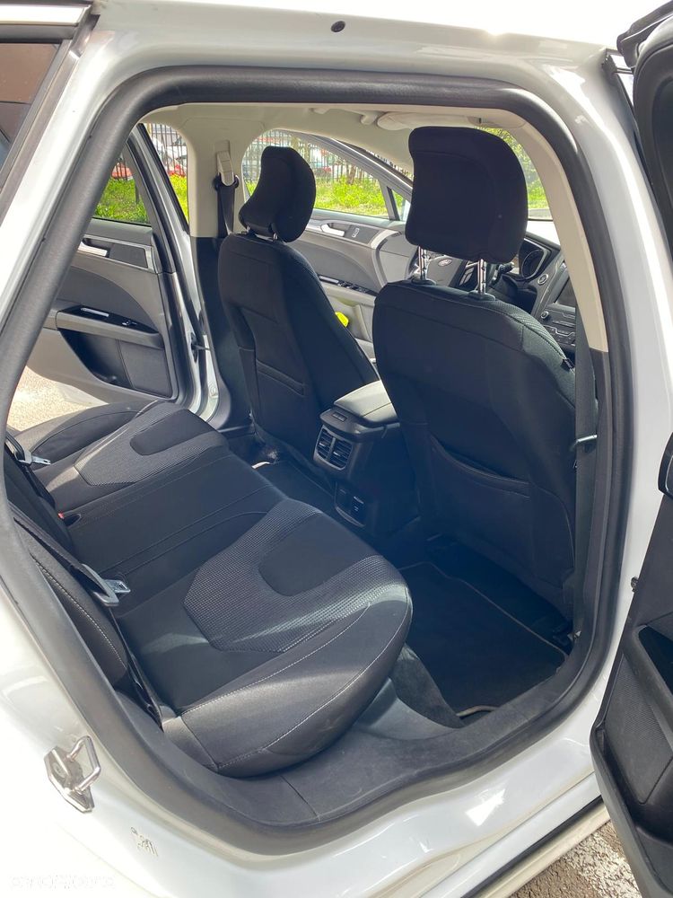 Ford Mondeo 2.0 EcoBlue Titanium - 9