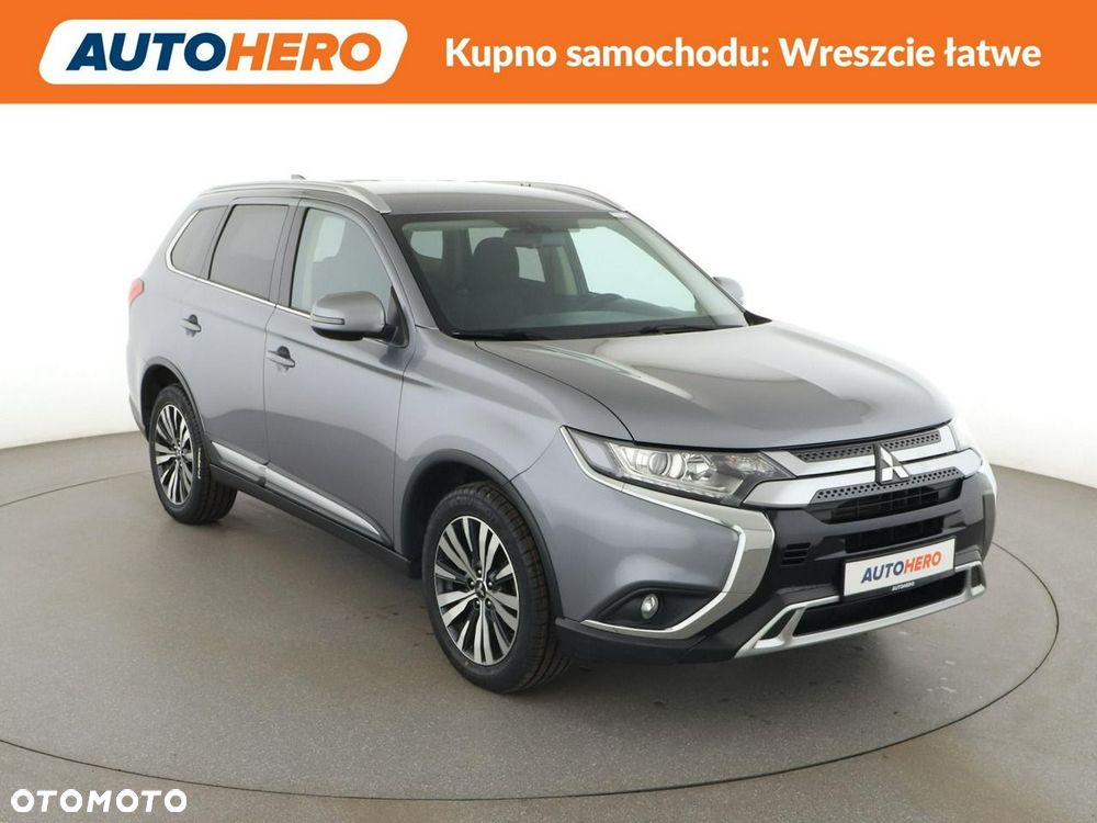 Mitsubishi Outlander 2.0 2WD CVT Diamant Edition+ - 11