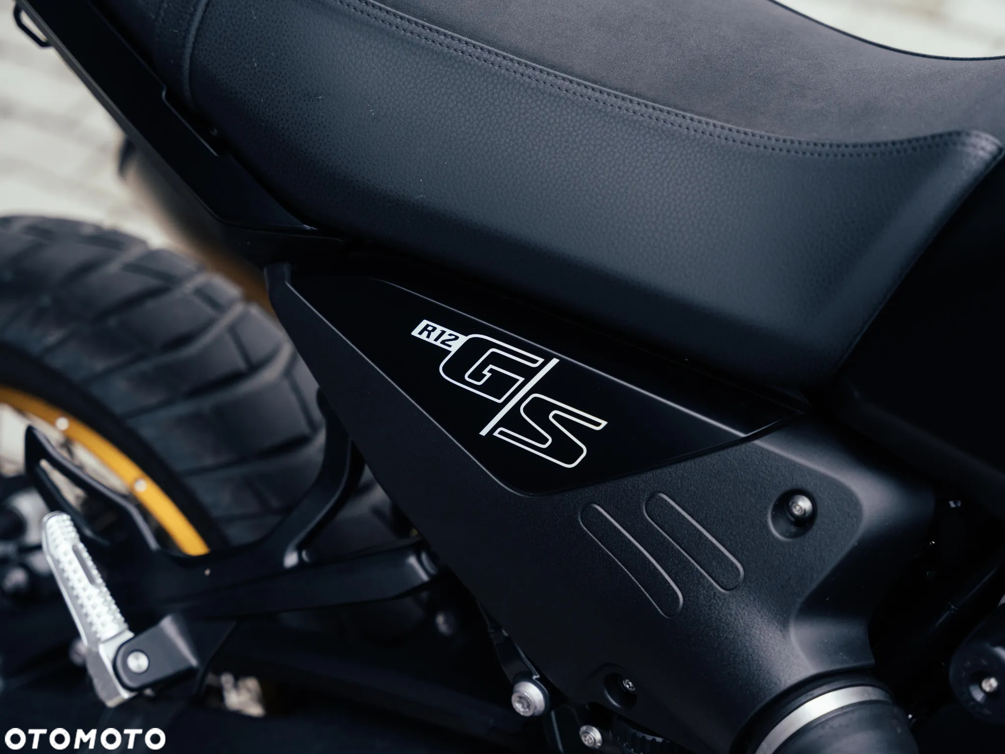 BMW R - 10