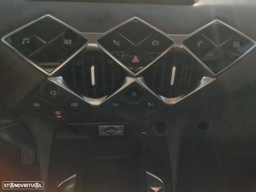 DS DS3 Crossback - 8