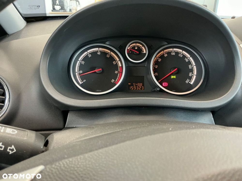 Opel Corsa - 11
