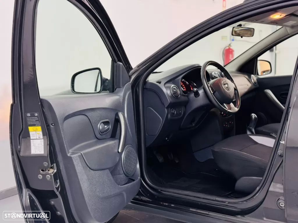 Dacia Sandero 1.5 dCi Stepway - 19