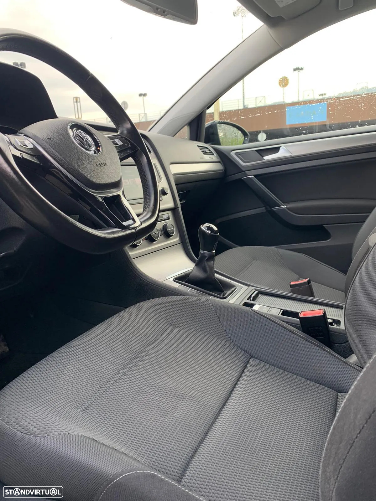 VW Golf Variant 1.6 TDi BlueMotion Confortline - 10