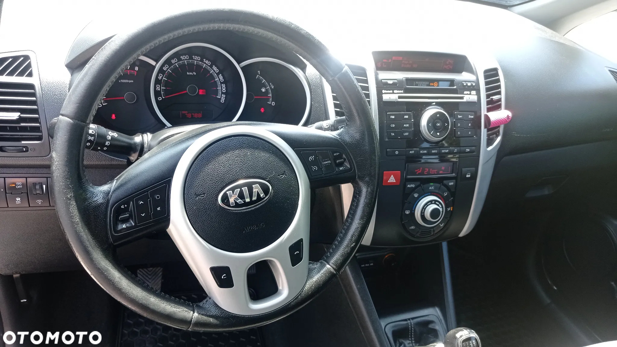 Kia Venga 1.4 Business Line - 8