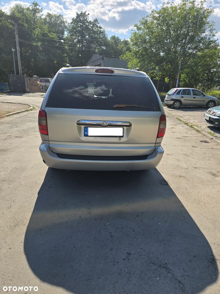 Chrysler Grand Voyager 3.3L Limited - 27
