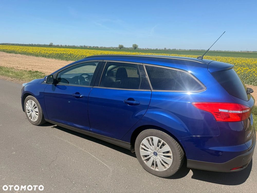 Ford Focus 1.5 TDCi DPF Start-Stopp-System Titanium - 6