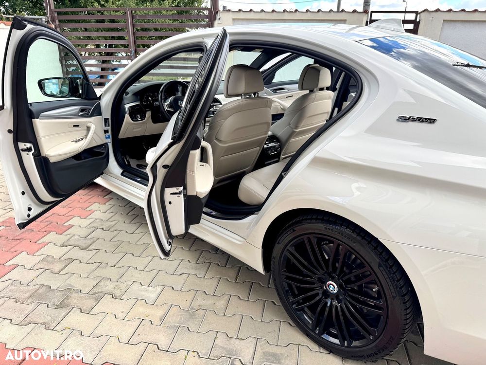BMW Seria 5 530e Aut. M Sport Edition - 21