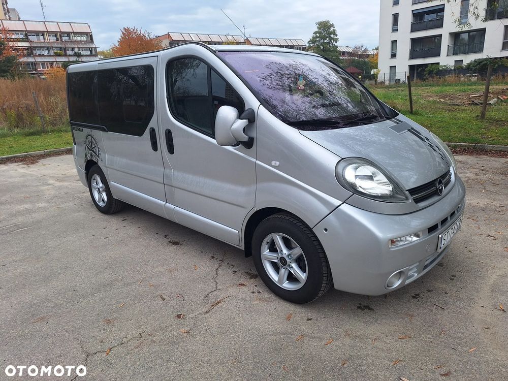 Opel Vivaro 2003 photo 3