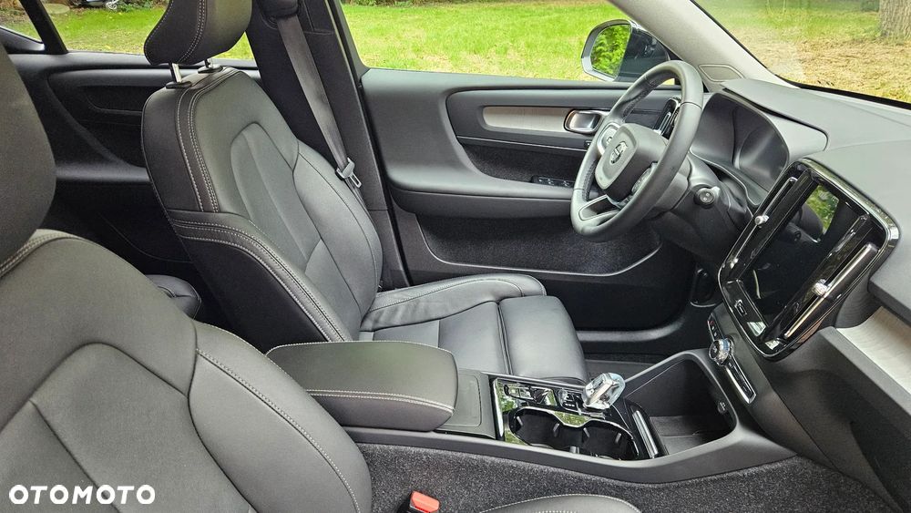 Volvo XC 40 - 27
