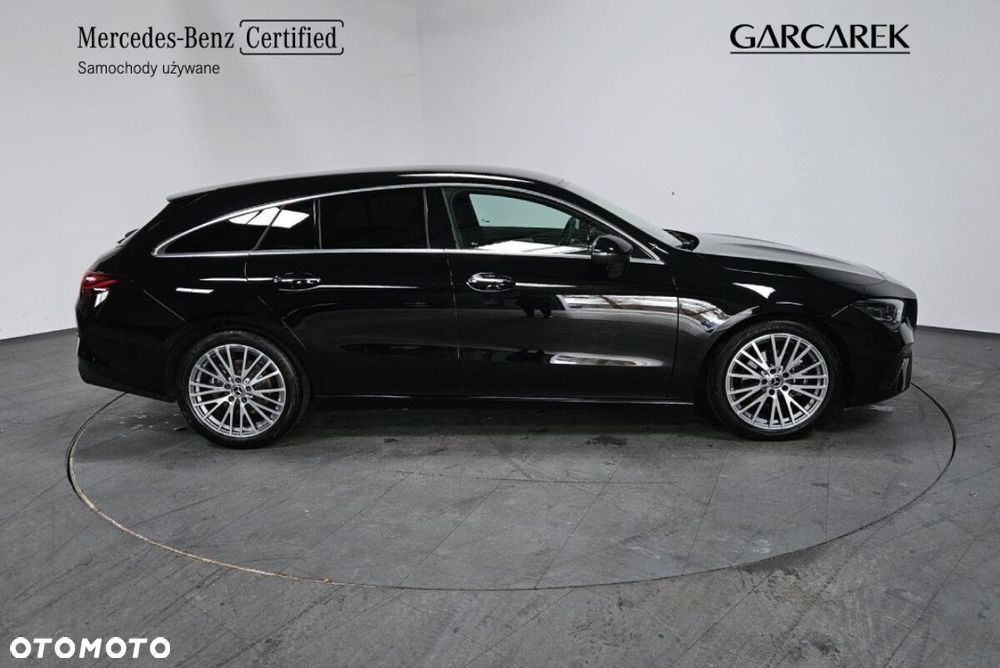 Mercedes-Benz CLA - 10