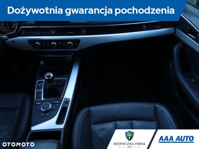 Audi A4 Avant - 10