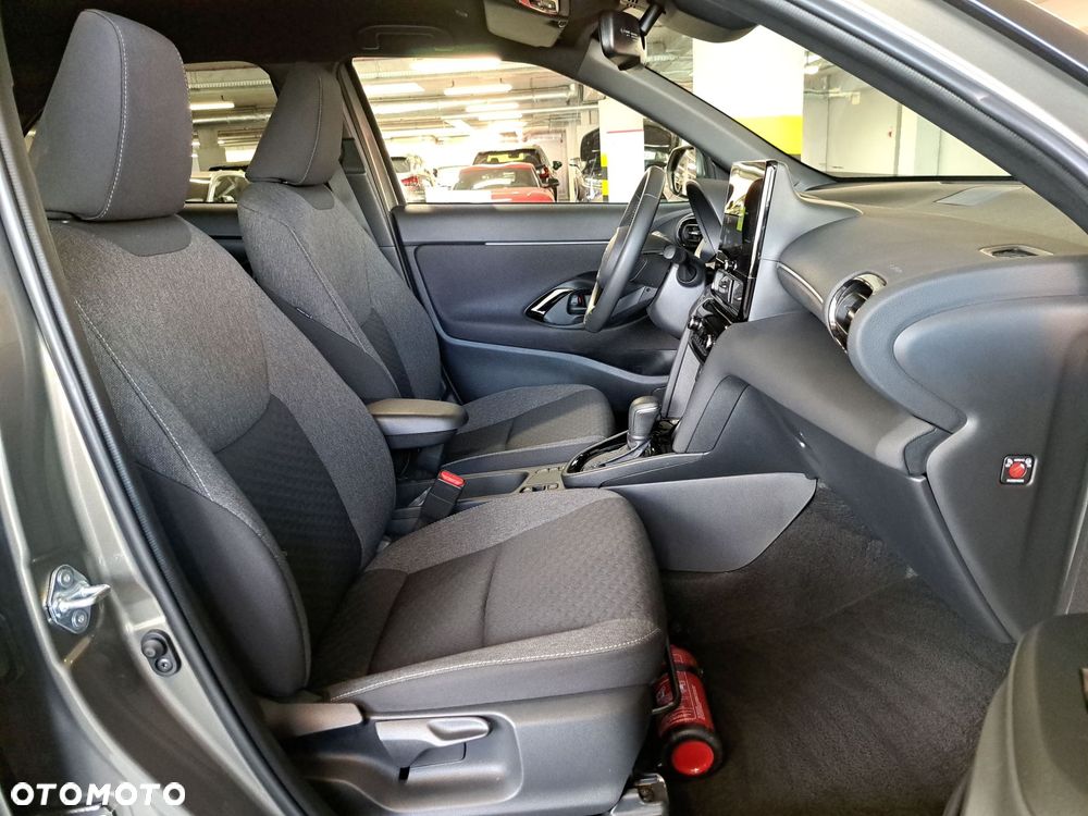 Toyota Yaris Cross Hybrid 1.5 Style - 16