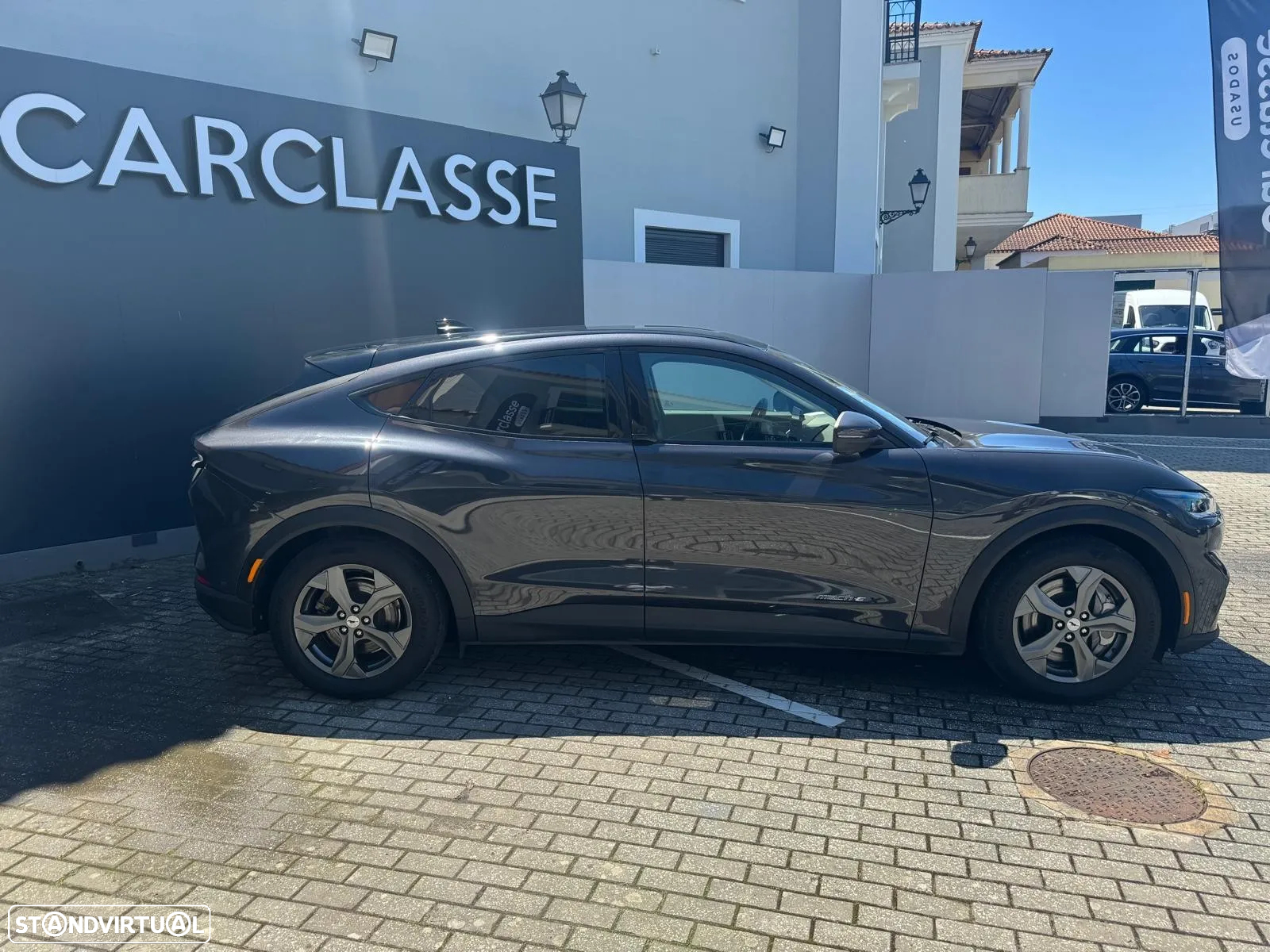 Ford Mustang Mach-E Premium - 2