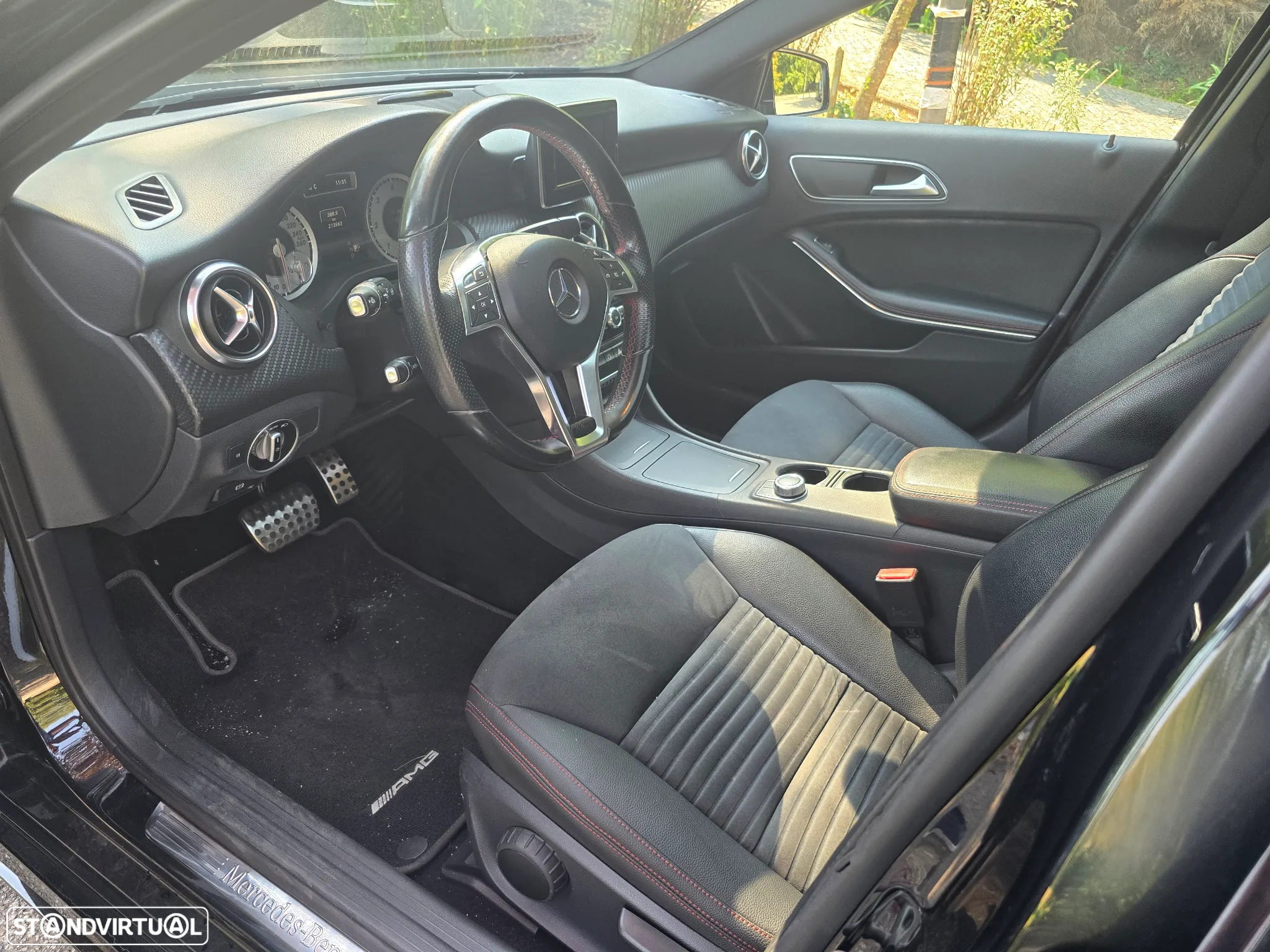 Mercedes-Benz A 180 d 7G-DCT AMG Line - 7
