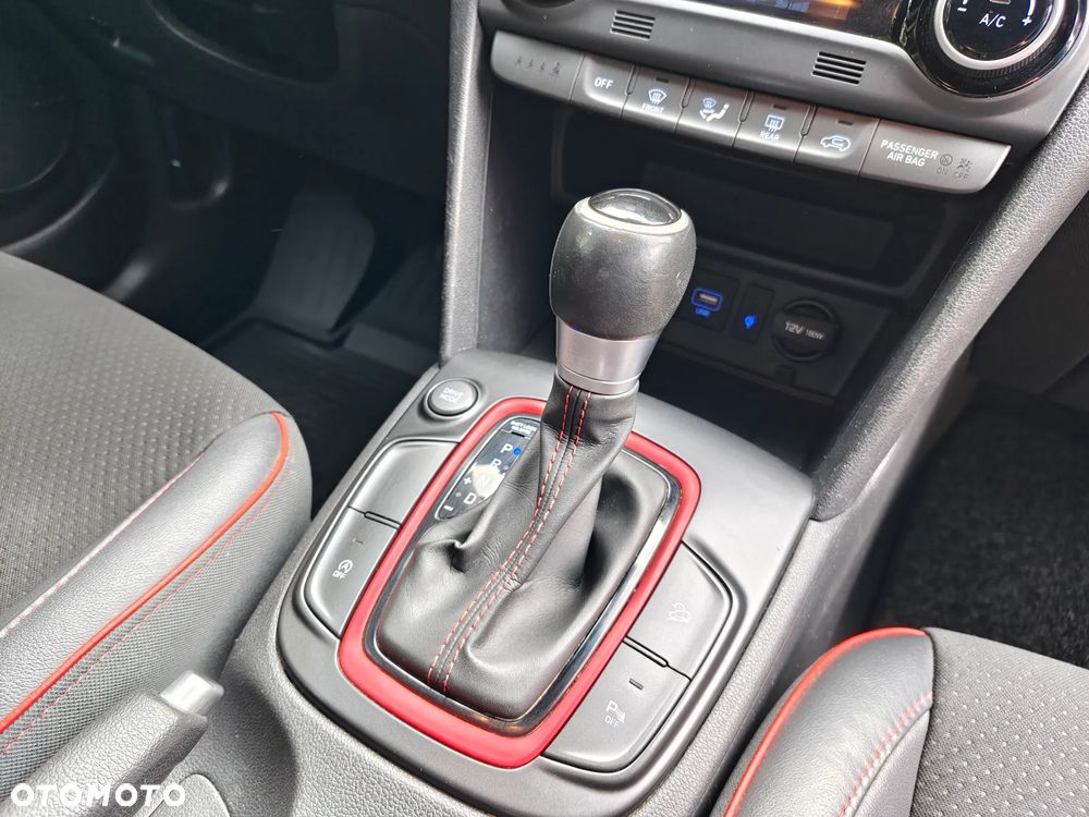 Hyundai Kona 1.6 CRDi DCT Premium - 29